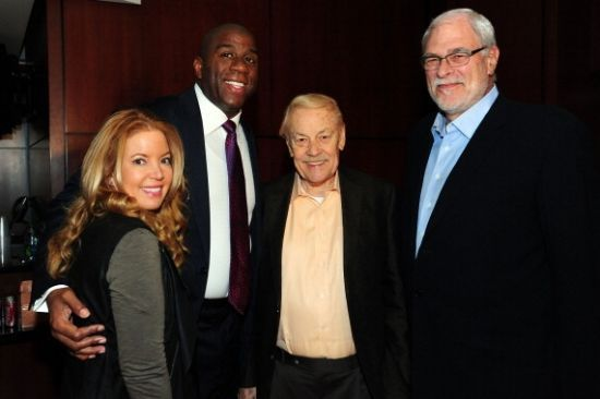 皇马有16场赛前休息不多于72小时，与贝蒂斯并列欧洲4大联赛最多.